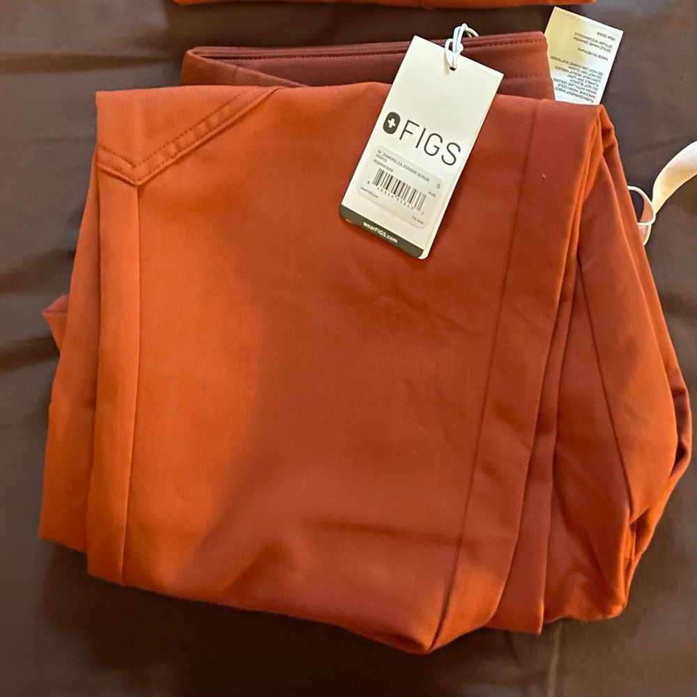 Pants Size S regular / Joggers 
Auburn